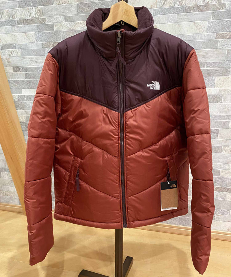 ザノースフェイスW SAIKURU JACKETダブルサイクルジャケット緑カーキ色はカーキです