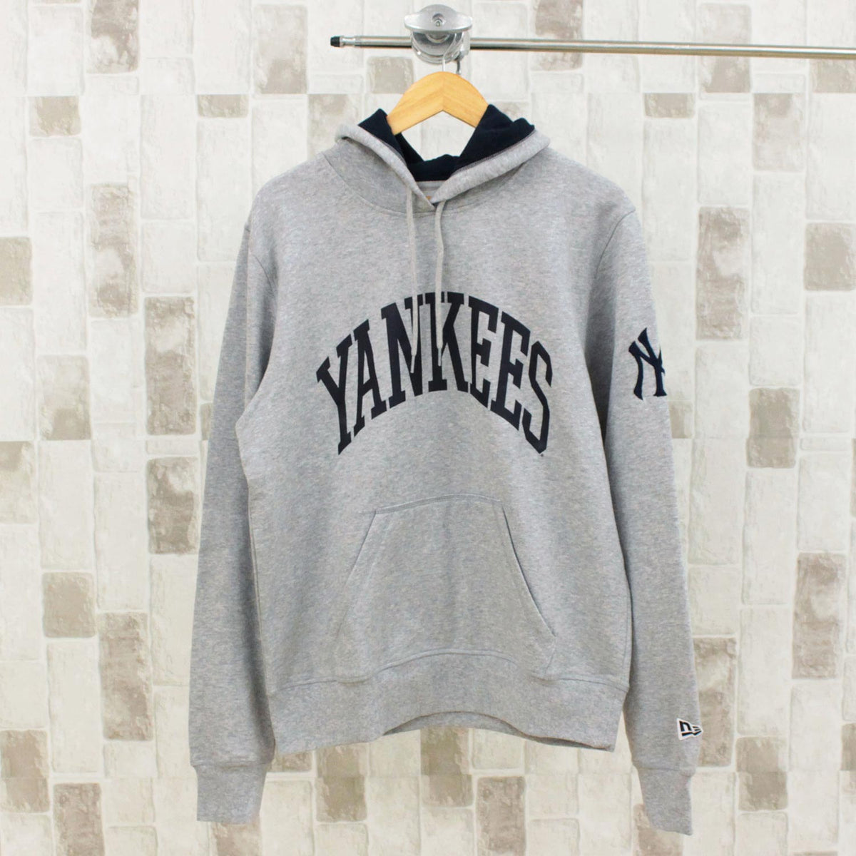 NEW ERA ニューエラ スウェットプルオーバーパーカー HOODED PULLOVER