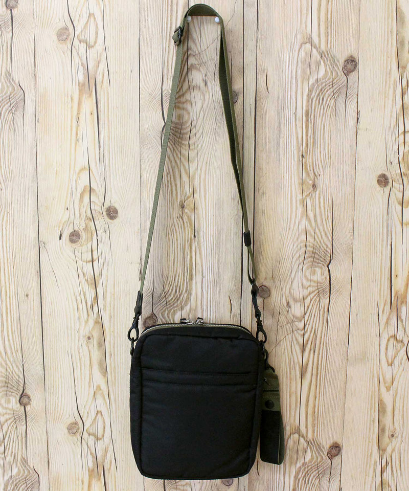 AVIREX アヴィレックス ヴァーティカル ショルダー バッグ AVIREX アヴィレックス VERTICAL SHOULDER BAG ヴァーティカル