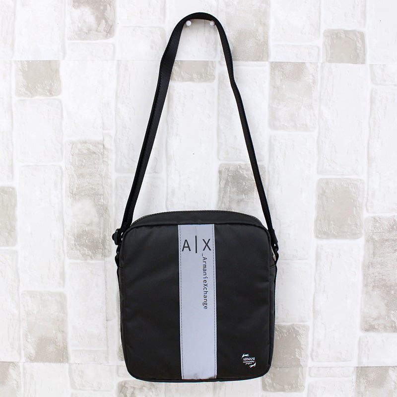 アルマーニエクスチェンジ AX 快 新品