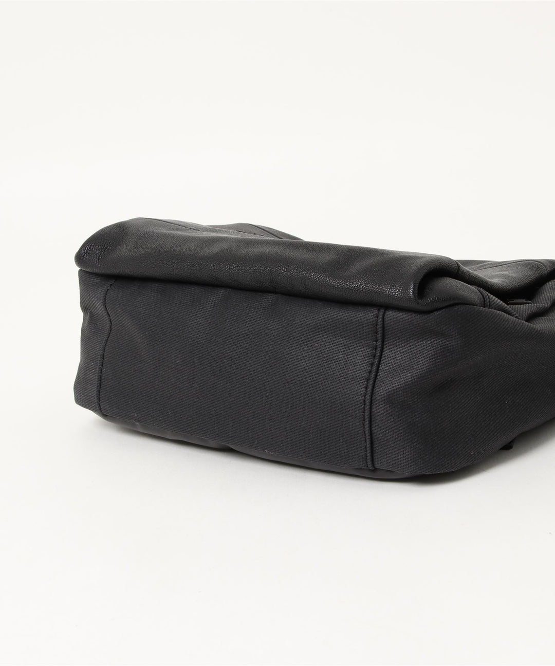 【美品✨】DIESEL/PIRITE ディーゼル　ロゴ レザー サッチェルバッグ DIESEL/PIRITE ロゴ レザーサッチェルバッグ