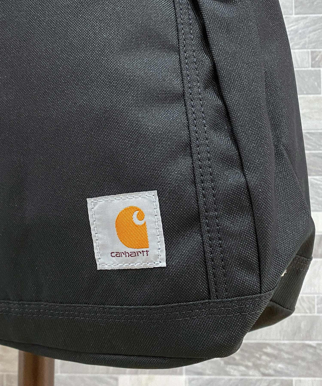 CARHARTT カーハート モノ スリング ボディバッグ Amazon.co.jp: Carhartt Mono Sling Backpack, Carhartt Brown