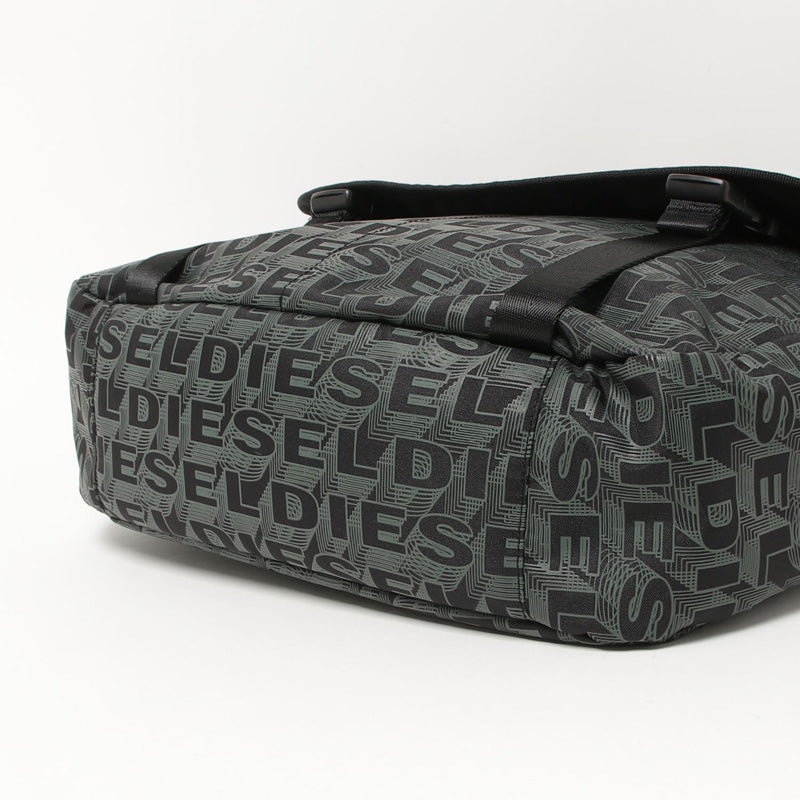 ディーゼル DIESEL 斜め掛けショルダーバッグ メッセンジャーバッグ