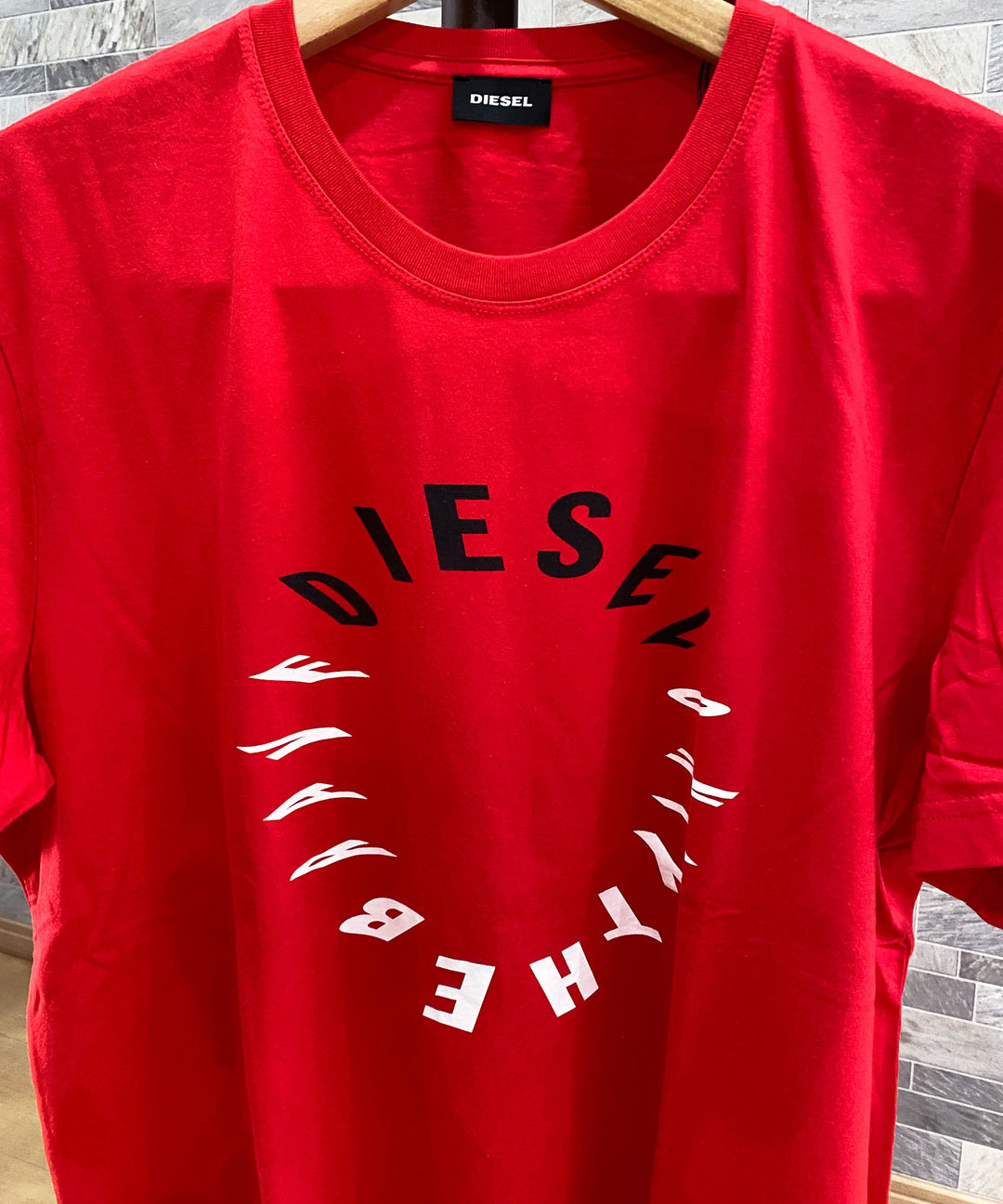 DIESEL ディーゼル サークルロゴプリント クルーネック 半袖T