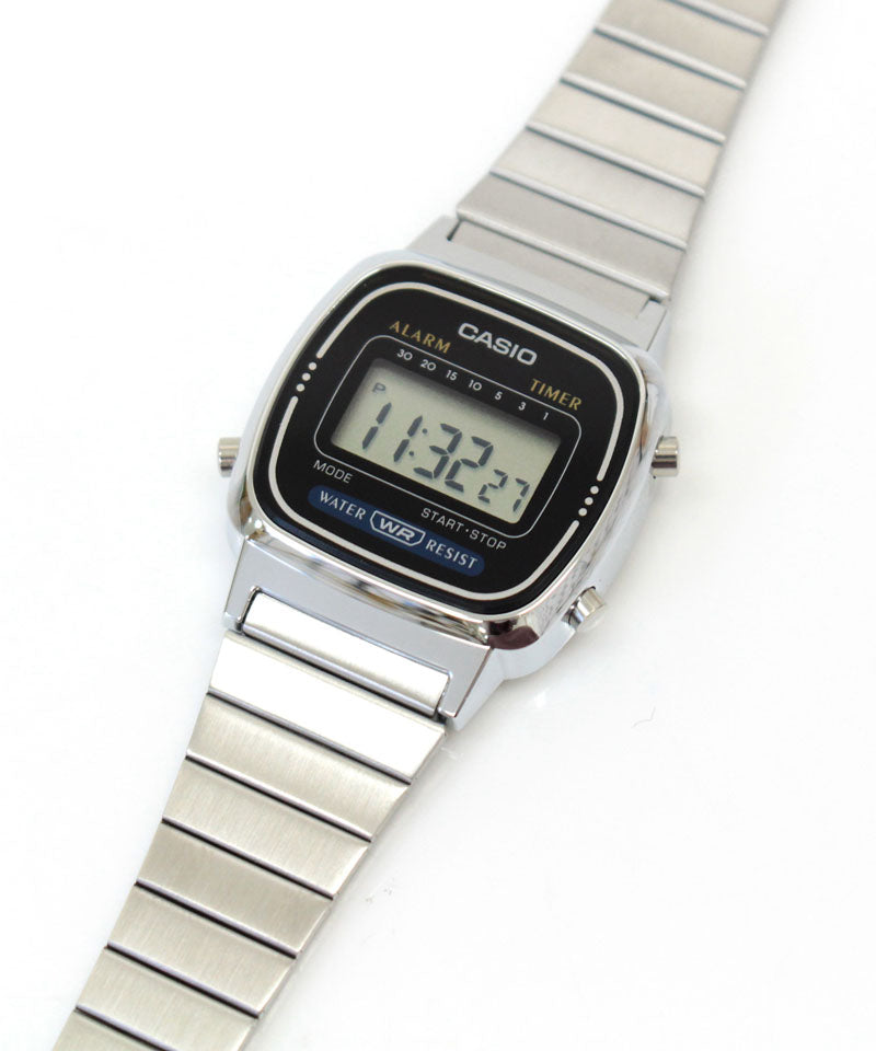 CASIO カシオ スタンダード スクエア デジタルウォッチ チープ