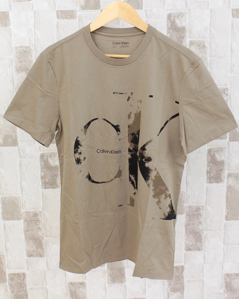 Calvin Klein カルバンクライン CK オーバーサイズ モノグラクロゴ クルーネックTシャツ – TopIsm