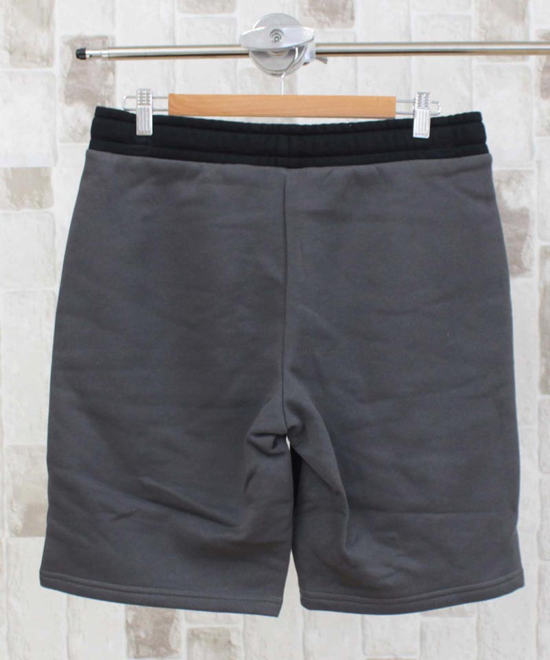 Calvin Klein カルバンクライン CK ロゴデザインスウェットハーフ