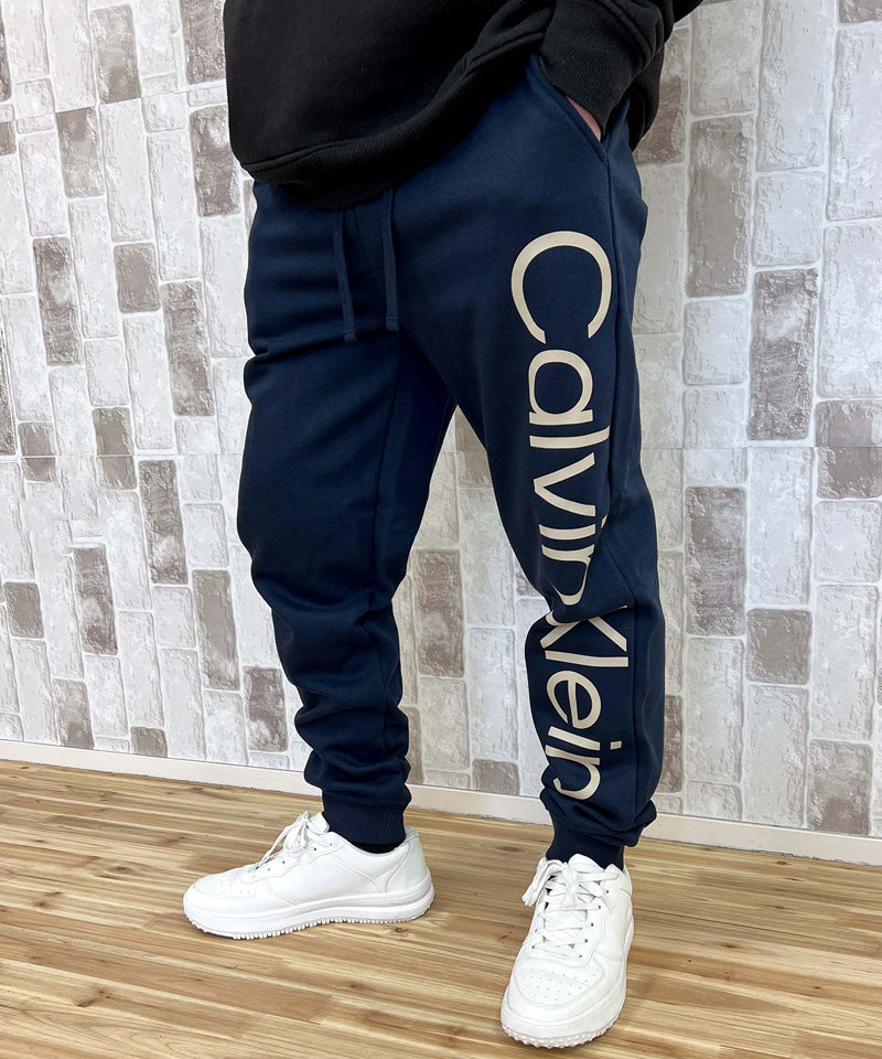 Calvin Klein カルバンクライン CK ロゴフリース スウェット