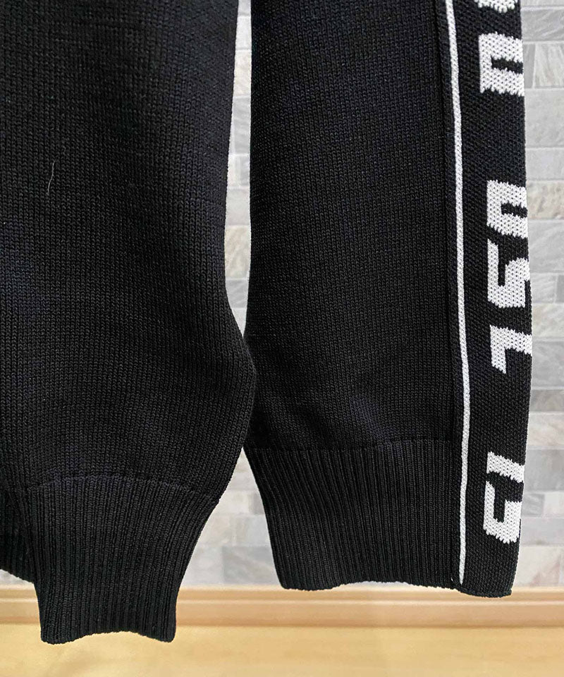 DIESEL ディーゼル 袖ロゴ ライン スタンドネック ニット