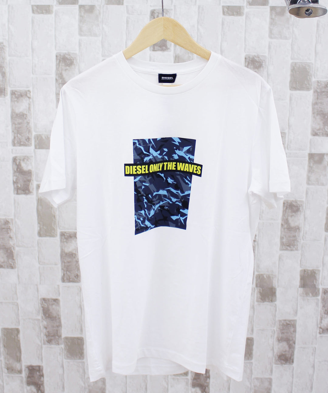 DIESEL 半袖Tシャツ 楽天市場】ディーゼル 半袖Tシャツ メンズ T-BOXT-DIV DIESEL