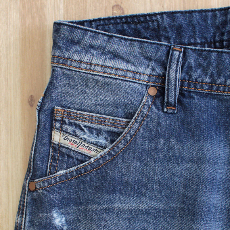 ディーゼル KEESHORT ストレッチ ショートハーフボタンフライ