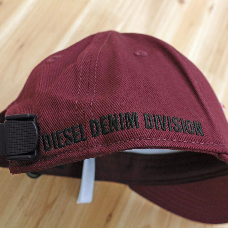 DIESEL ディーゼル キャップ 帽子 ベースボールキャップ Dワッペン メンズ レディース ユニセックス ロゴ 刺繍 インポートブランド  並行輸入C-DIGRA-HAT