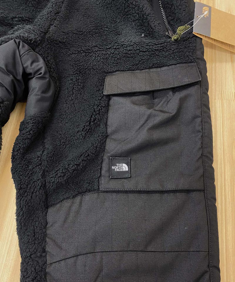 THE NORTH FACE (ザ ノースフェイス) ボアフリース パネル切替